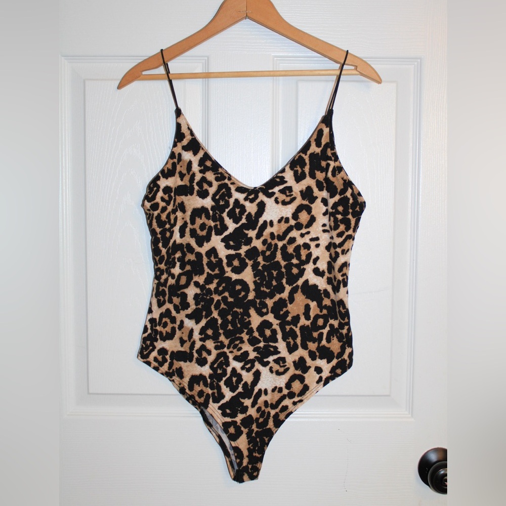 Gaze Wild Leopard Print Spaghetti Strap Bodysuit Women’s Size M